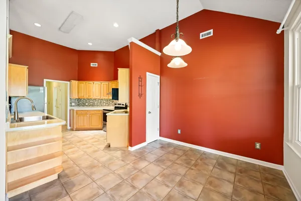 $425,000 | 1621 Gunston Hall Road, Hixson, TN 37343