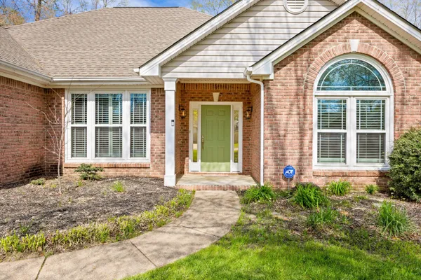 $425,000 | 1621 Gunston Hall Road, Hixson, TN 37343