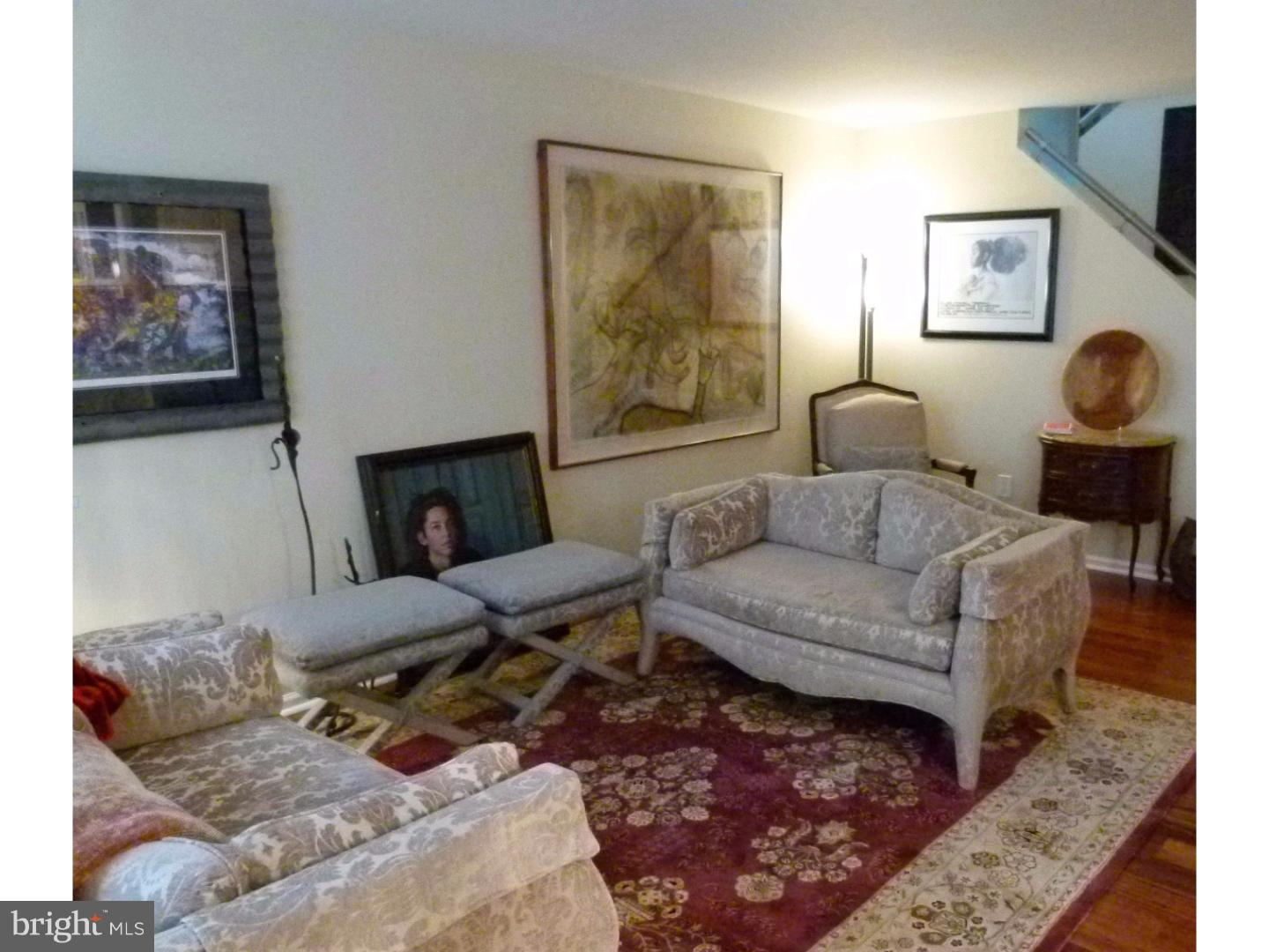 51 Haddonfield Cmns Haddonfield, NJ 08033 - Photo 5 of 17 Gallery Image 5