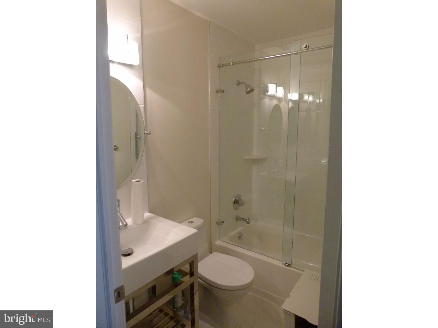 51 Haddonfield Cmns Haddonfield, NJ 08033 - Photo 7 of 17 Gallery Image 7