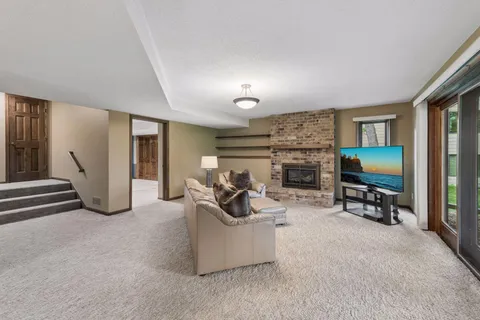 $650,000 | 7885 133rd Street West, Apple Valley, MN 55124