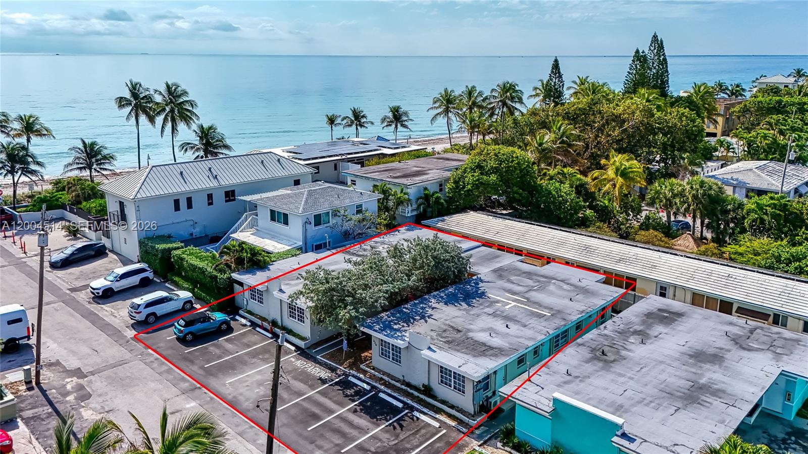 318 Walnut Street Hollywood, FL 33019 - Photo 1 of 15 a view of a terrace with plants