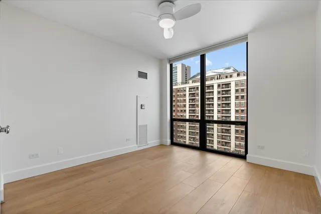 $625,000 | 435 West Erie Street, Unit 1106, Chicago, IL 60654