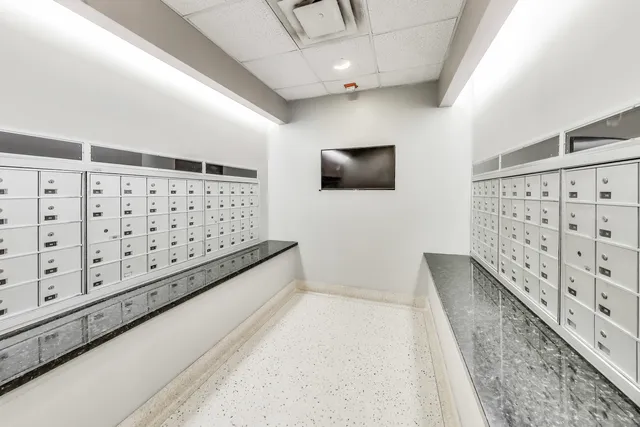 $625,000 | 435 West Erie Street, Unit 1106, Chicago, IL 60654