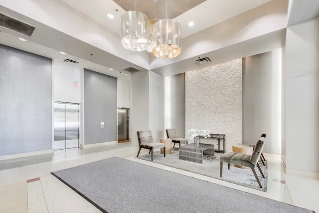 $625,000 | 435 West Erie Street, Unit 1106, Chicago, IL 60654