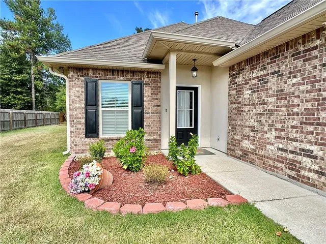 $1,850 | 20073 Scarlett Lane, Ponchatoula, LA 70454