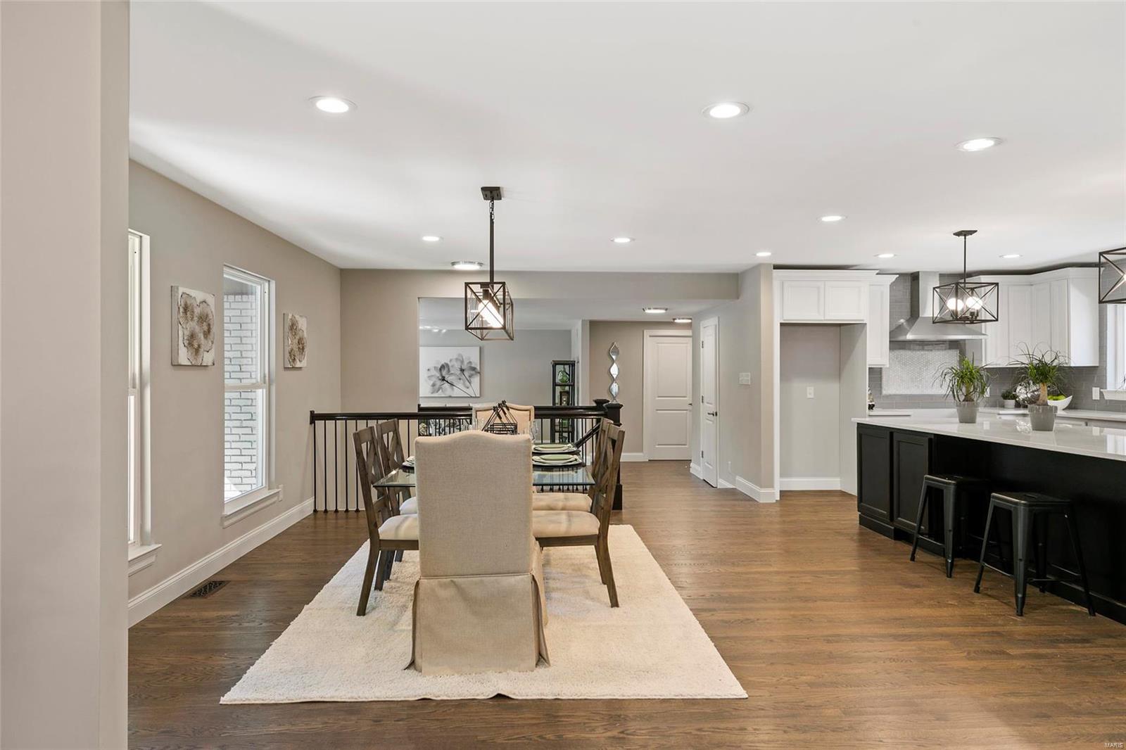 14391 Ladue Road Chesterfield, MO 63017 - Photo 3 of 65