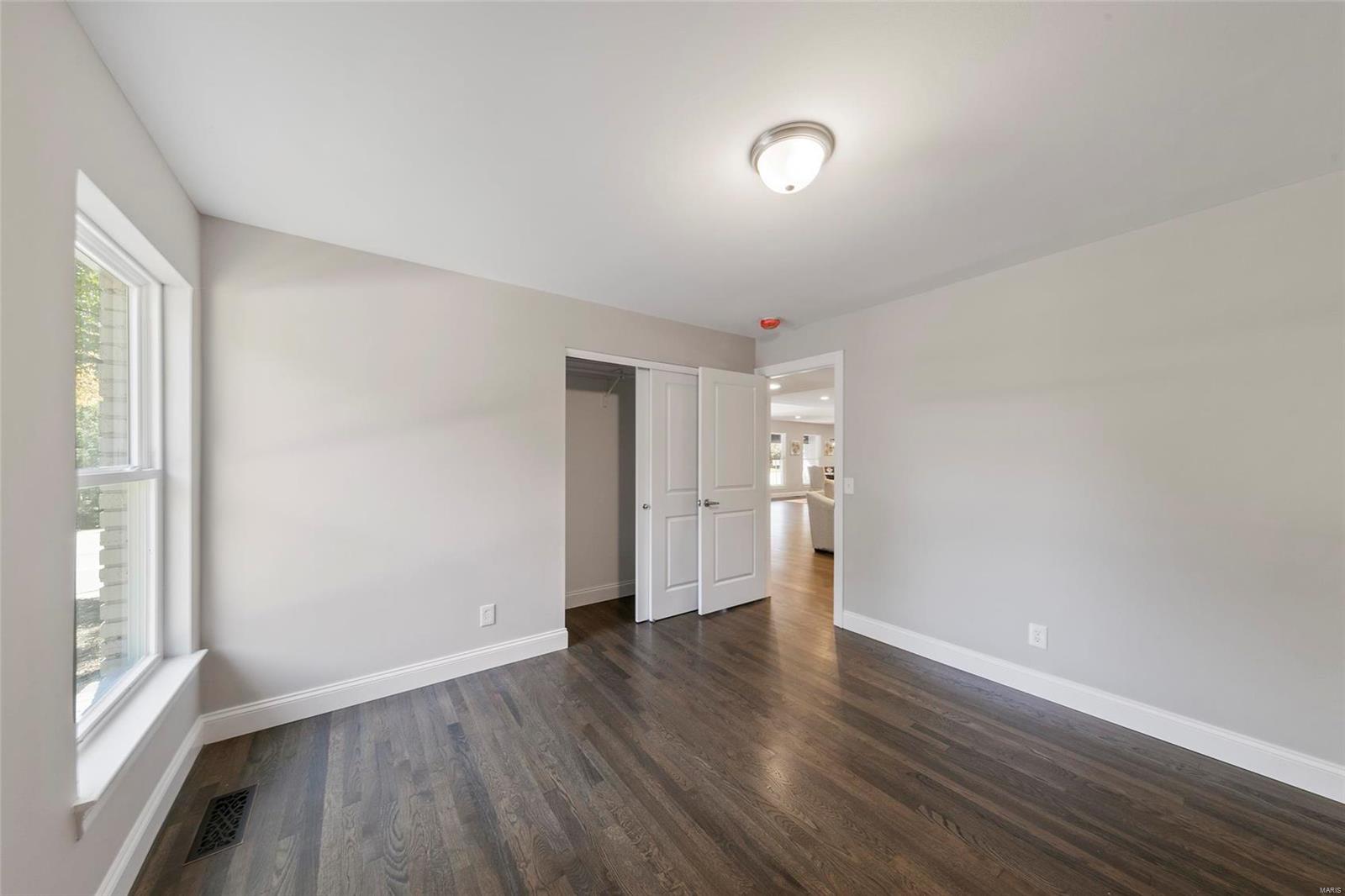 14391 Ladue Road Chesterfield, MO 63017 - Photo 25 of 65