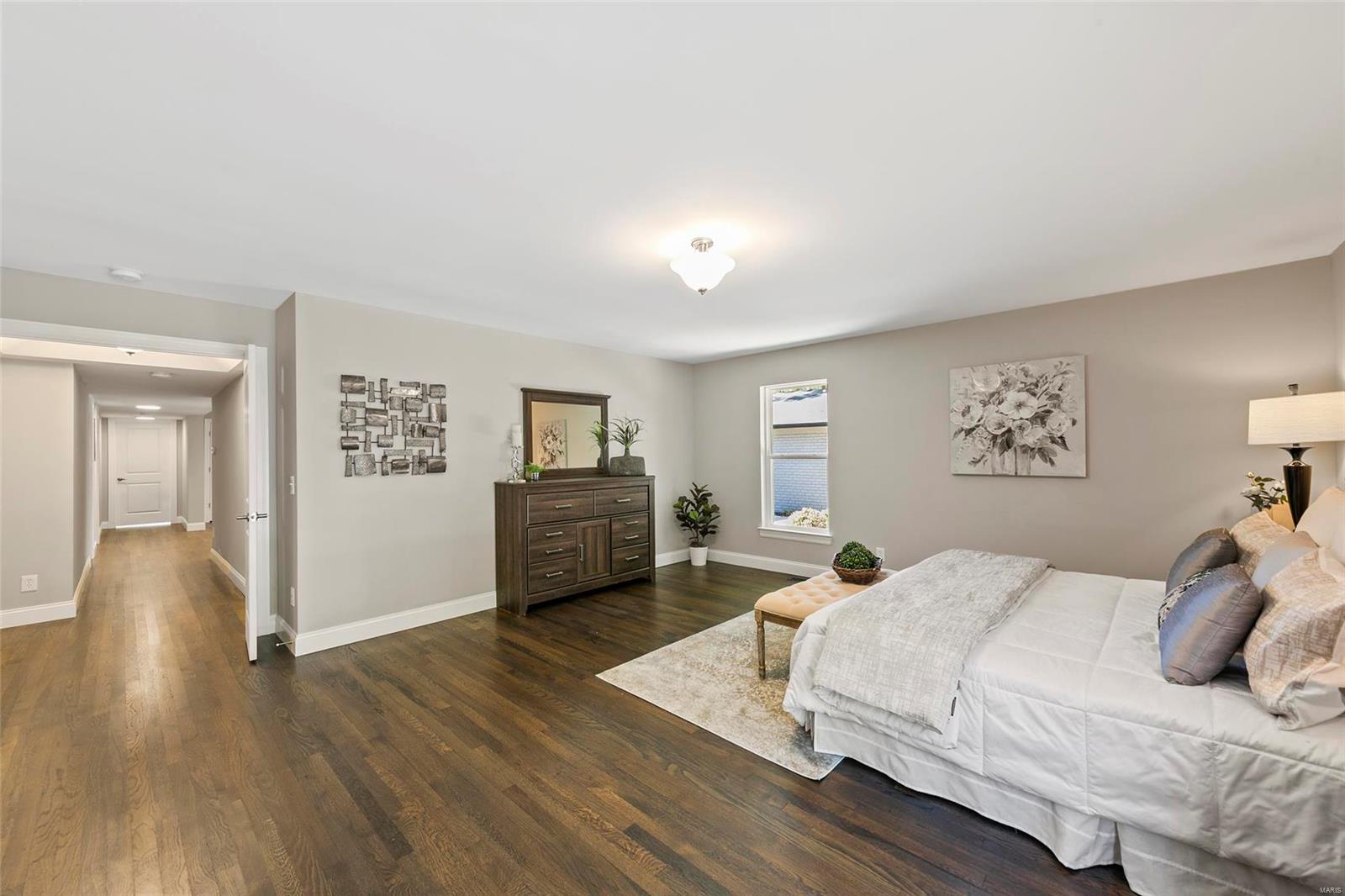 14391 Ladue Road Chesterfield, MO 63017 - Photo 27 of 65