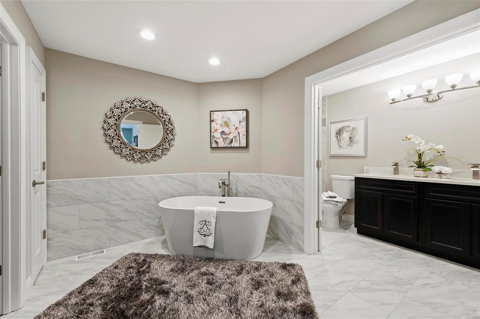 14391 Ladue Road Chesterfield, MO 63017 - Photo 30 of 65