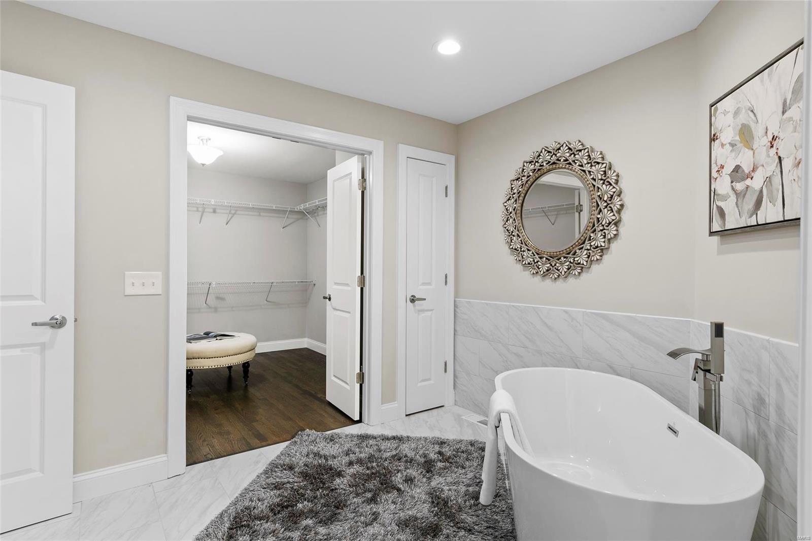 14391 Ladue Road Chesterfield, MO 63017 - Photo 32 of 65
