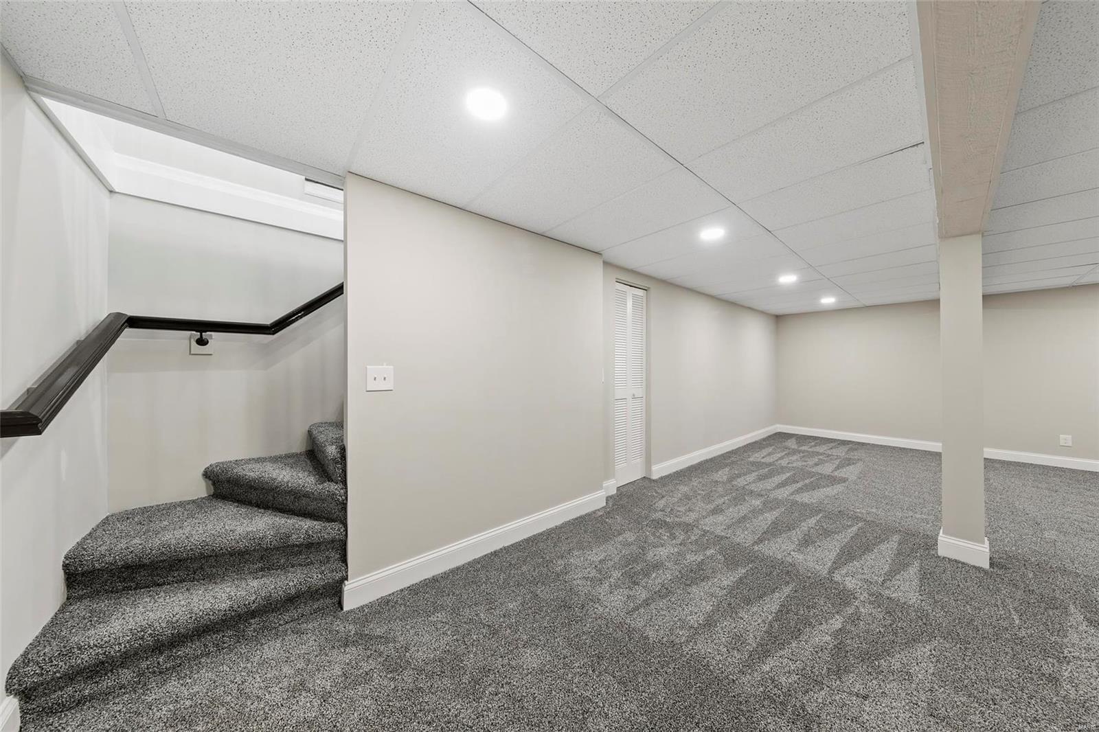 14391 Ladue Road Chesterfield, MO 63017 - Photo 36 of 65