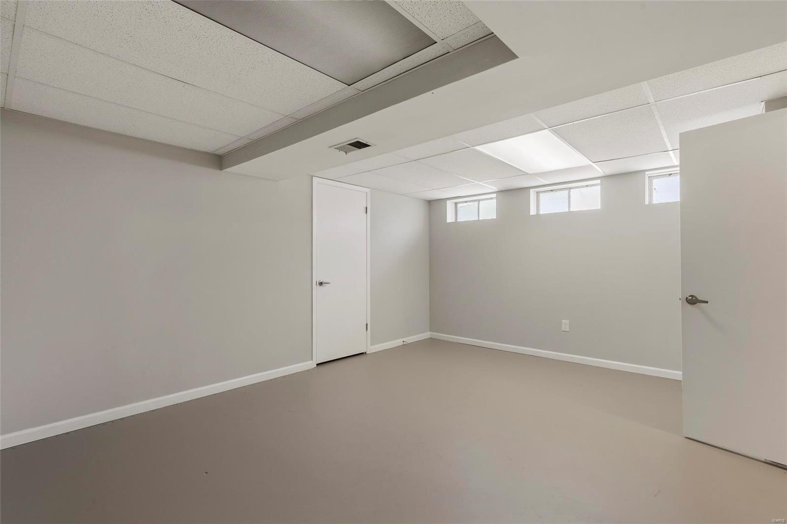 14391 Ladue Road Chesterfield, MO 63017 - Photo 47 of 65
