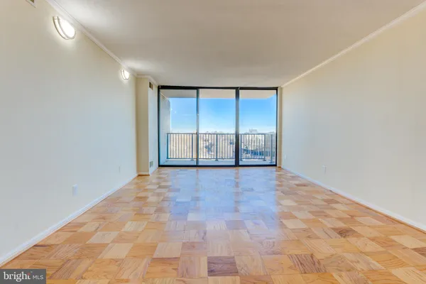 an empty room with windows