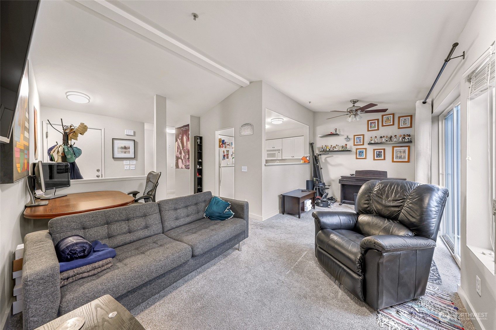 15150 140th Way Southeast, Unit H302 Renton, WA 98058 - Photo 7 of 31 Gallery Image 7