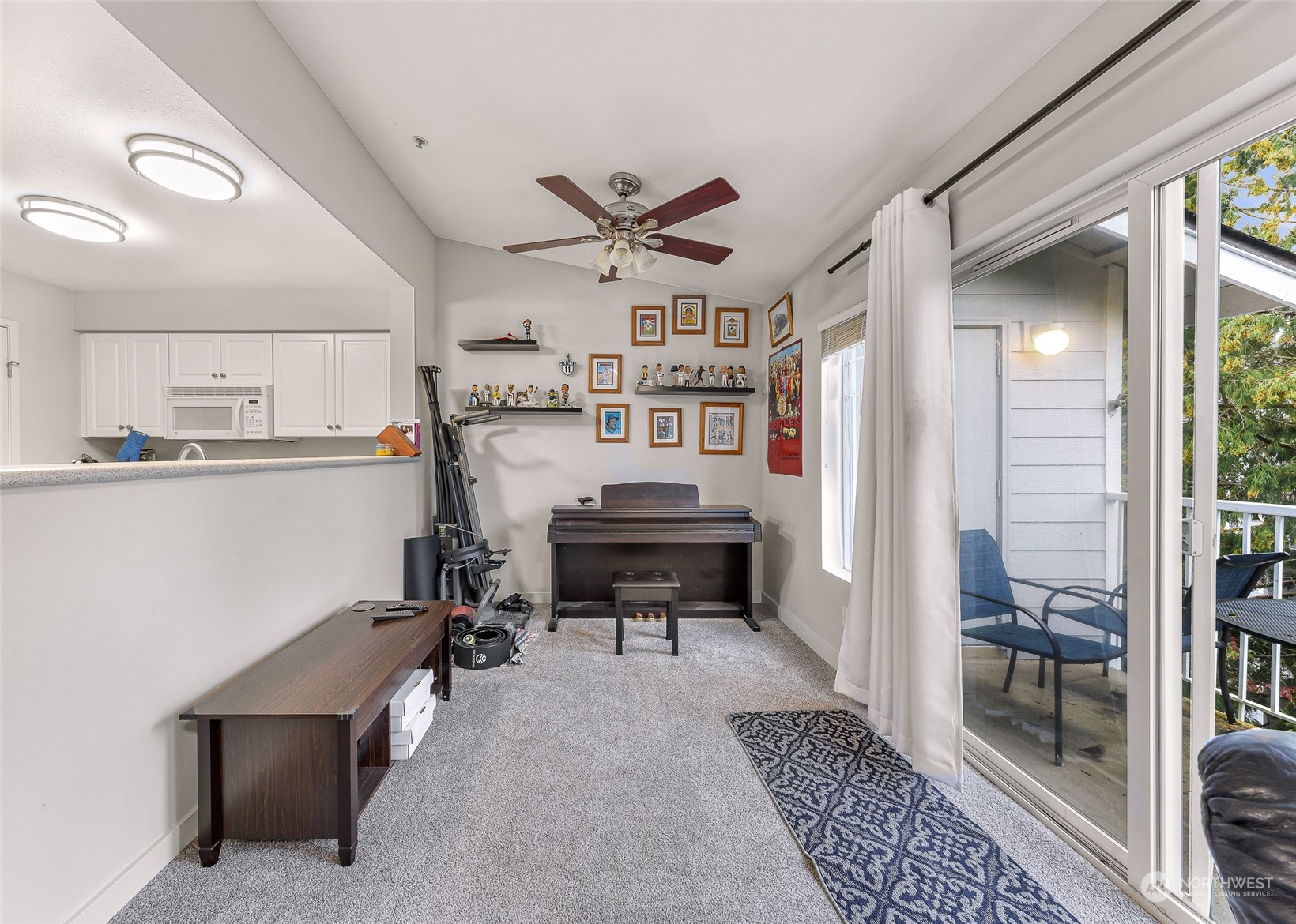 15150 140th Way Southeast, Unit H302 Renton, WA 98058 - Photo 8 of 31 Gallery Image 8