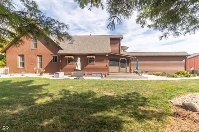 $699,900 | 5587 East 400S, Greenfield, IN 46140