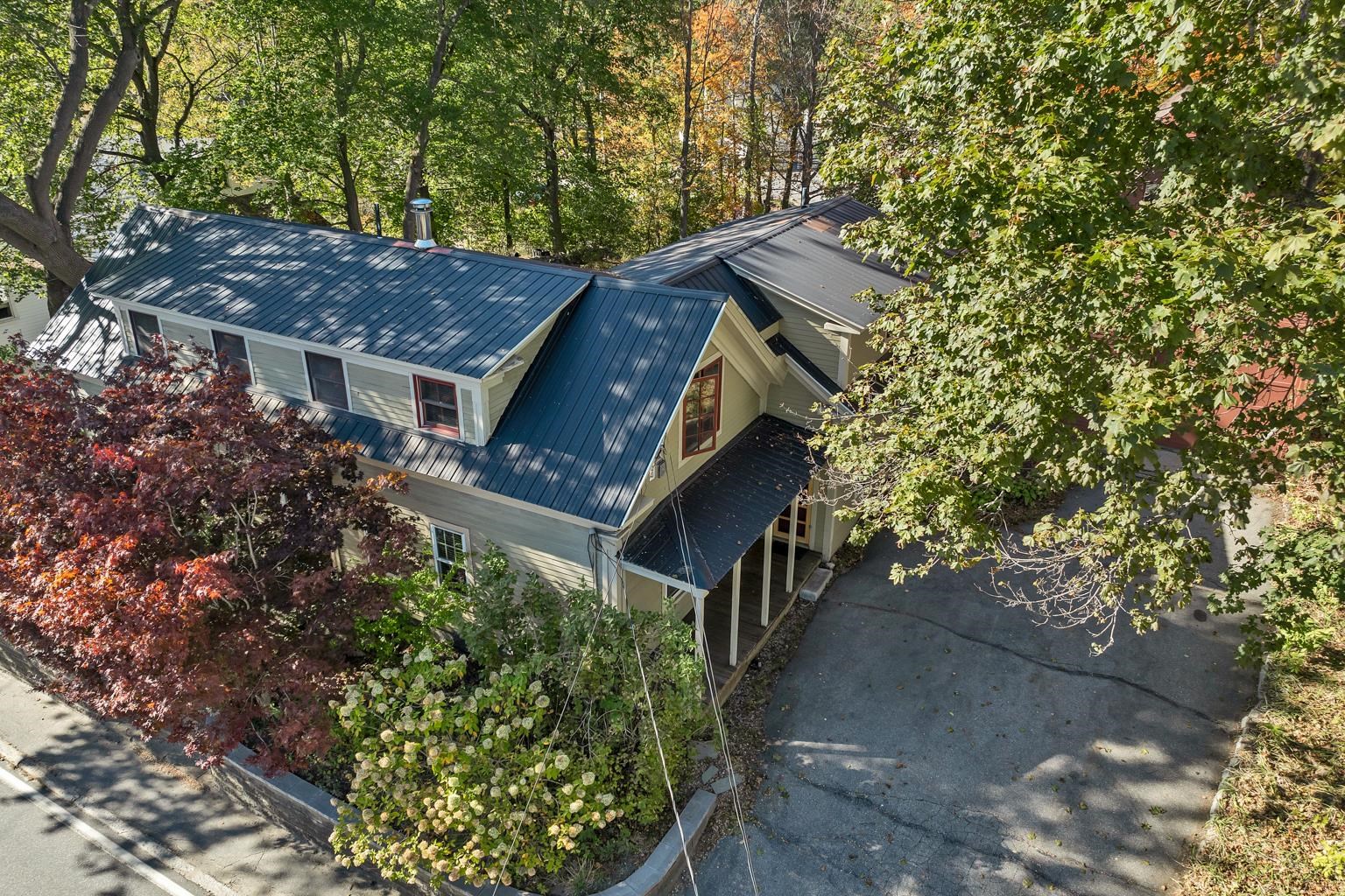 108 Center Street Wolfeboro, NH 03894 - Photo 14 of 55