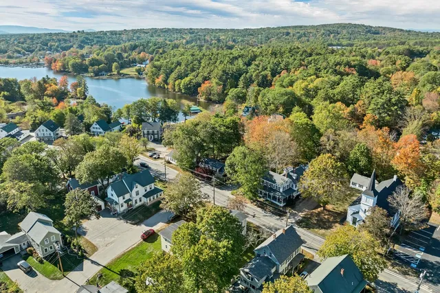 $629,000 | 108 Center Street, Wolfeboro, NH 03894