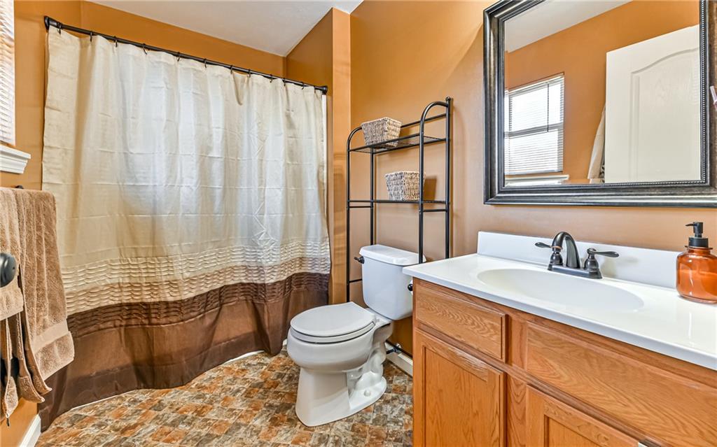 286 Cranberry Road Grove City, PA 16127 - Photo 16 of 25 Gallery Image 16