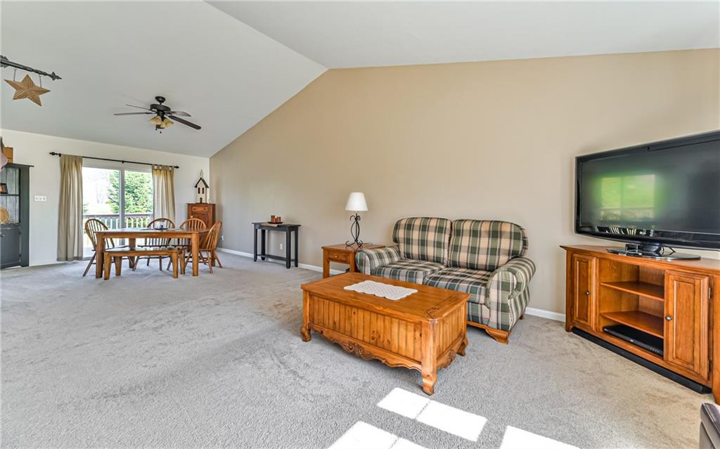 286 Cranberry Road Grove City, PA 16127 - Photo 7 of 25 Gallery Image 7