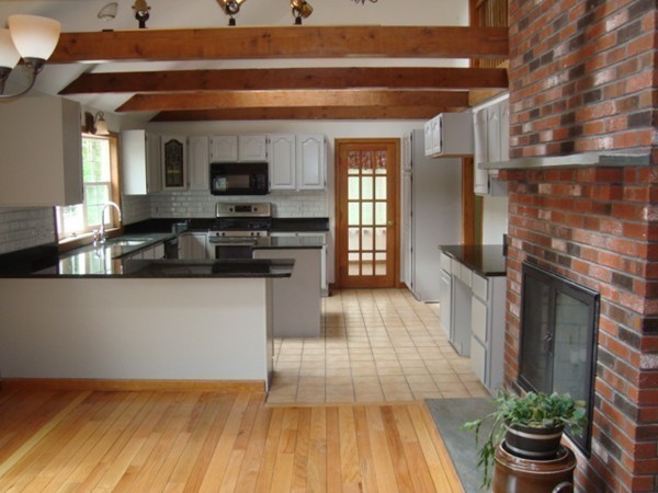 4 Allen Road Rochester, MA 02770 - Photo 9 of 29