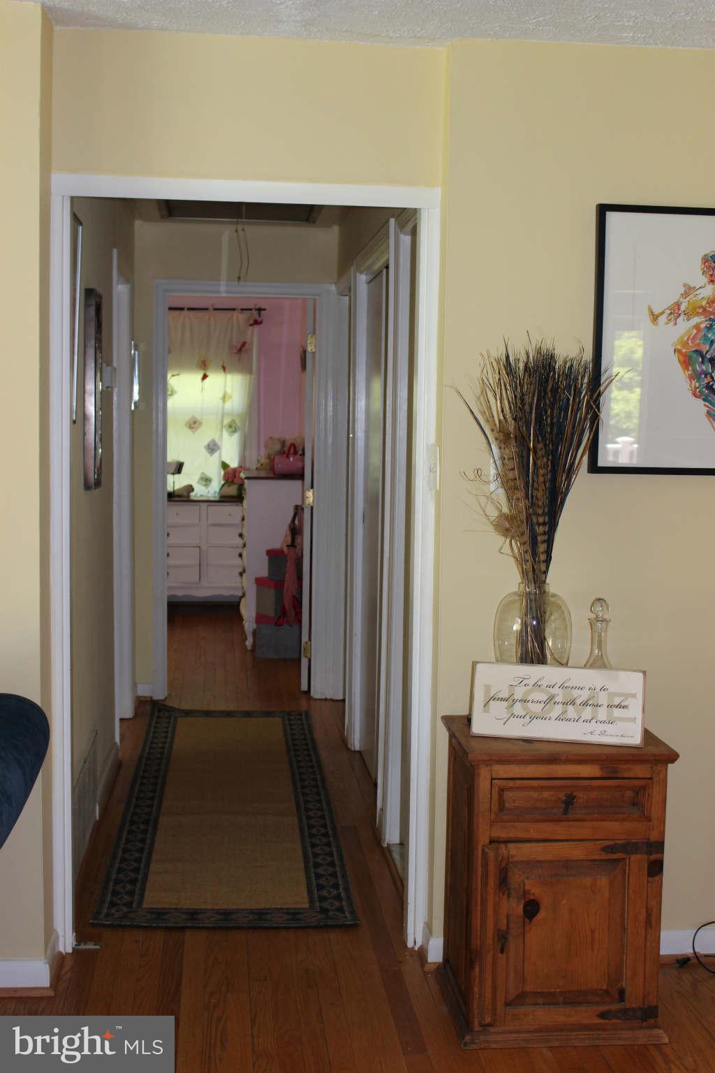 6 Sheridan Road Arnold, MD 21012 - Photo 4 of 15 Interior (General)