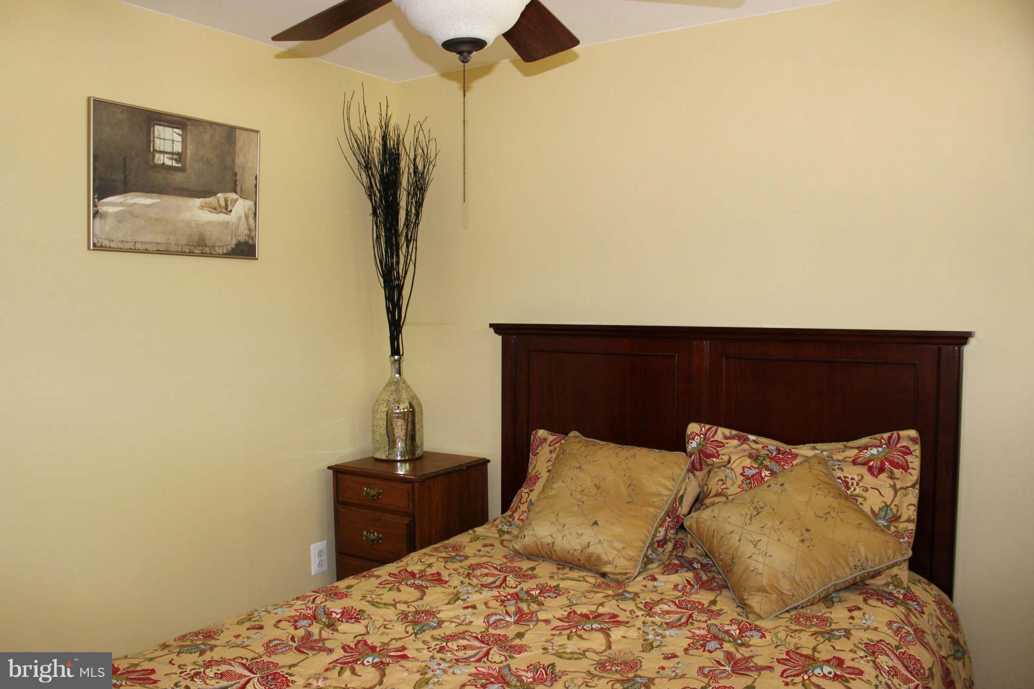 6 Sheridan Road Arnold, MD 21012 - Photo 5 of 15 Bedroom #1