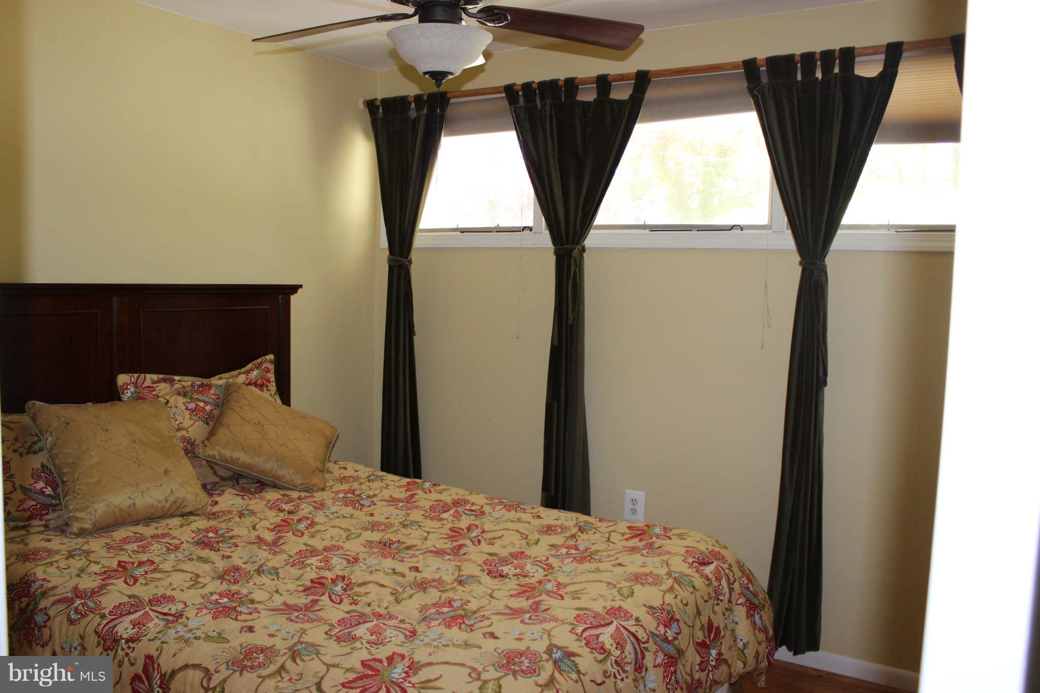 6 Sheridan Road Arnold, MD 21012 - Photo 6 of 15 Bedroom #1