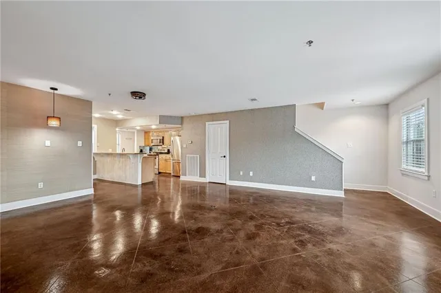 $335,000 | 635 Lafitte Street, Unit 4, Mandeville, LA 70448