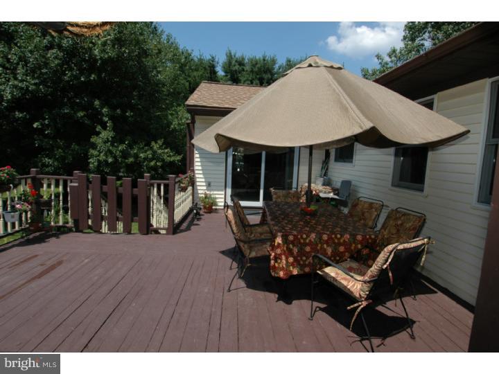 19 Island Road Jobstown, NJ 08041 - Photo 21 of 25 Deck