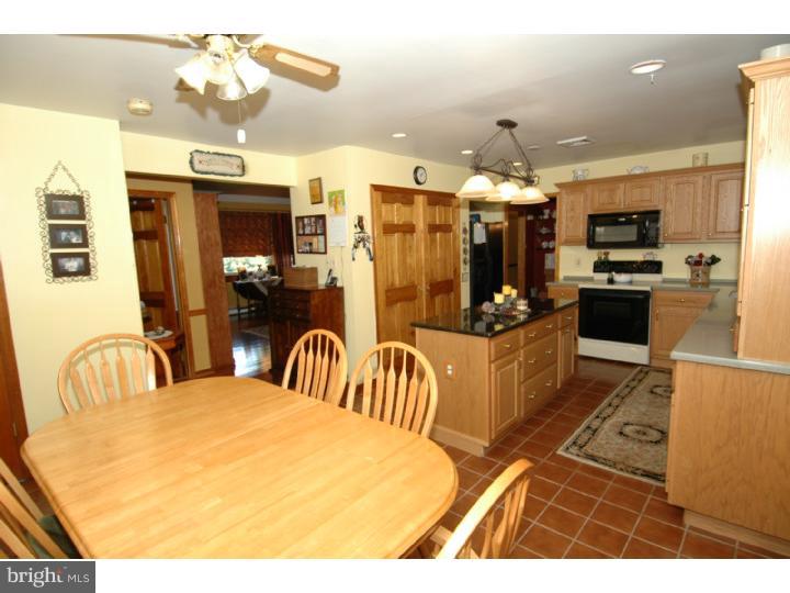 19 Island Road Jobstown, NJ 08041 - Photo 6 of 25 Kitchen