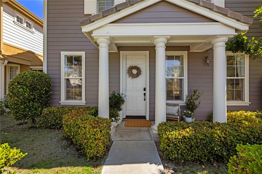 36 Tuberose Street Ladera Ranch, CA 92694 - Photo 36 of 39 front view of a house