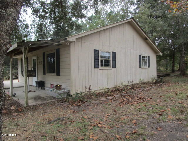 8316 Nutbank Road Moss Point, MS 39562 - Photo 8 of 10 Nutbank and Tammy 11-23 015