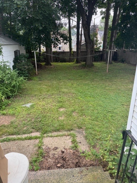 140 Sycamore Street Holyoke, MA 01040 - Photo 2 of 13