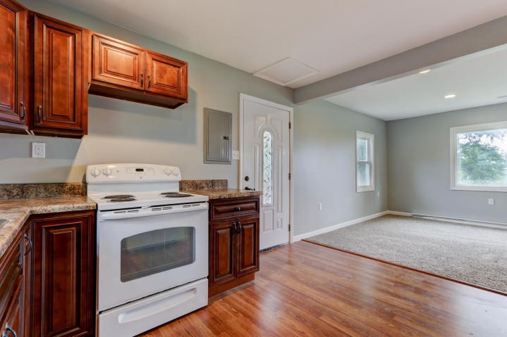 176 Warrior Circle Oak Ridge, TN 37830 - Photo 7 of 12 Gallery Image 7