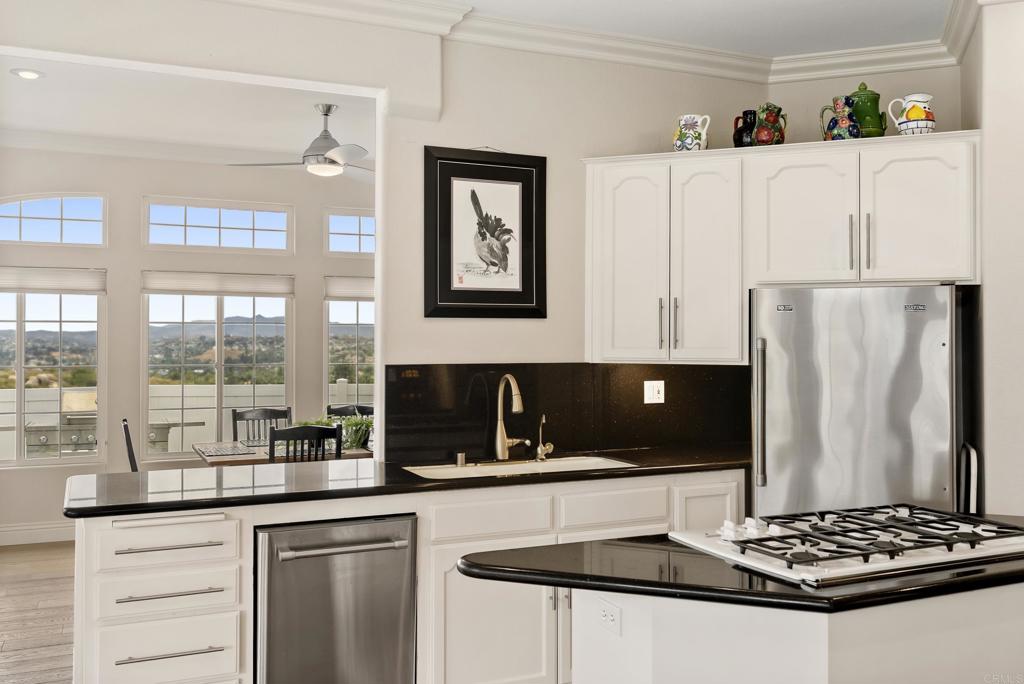 1221 Vista Grande Road El Cajon, CA 92019 - Photo 24 of 70