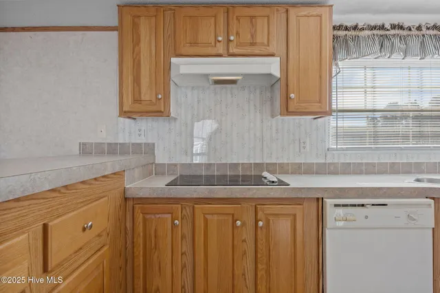 $199,000 | 955 Pineclair Drive Southwest, Calabash, NC 28467