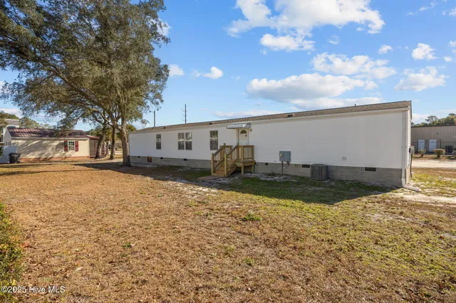 $199,000 | 955 Pineclair Drive Southwest, Calabash, NC 28467