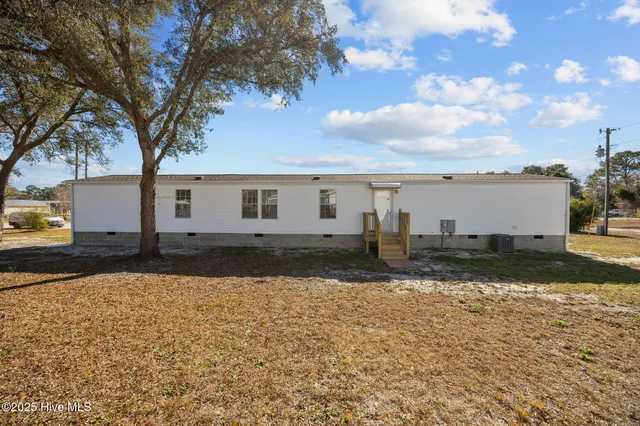 $199,000 | 955 Pineclair Drive Southwest, Calabash, NC 28467