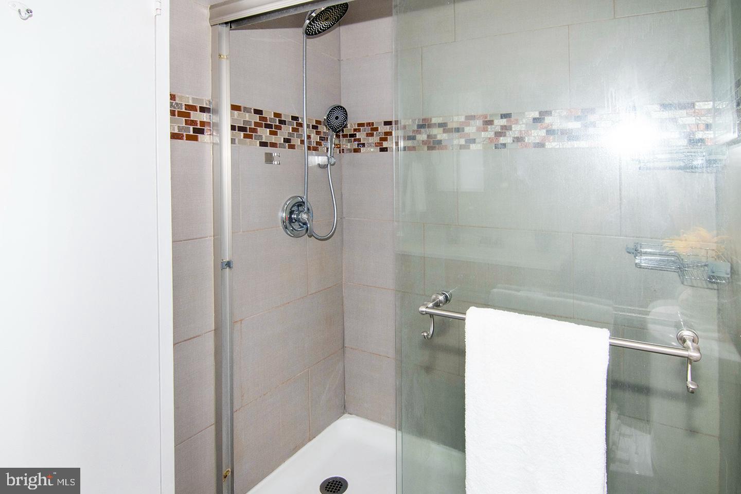 604 Bromley Estate Pine Hill, NJ 08021 - Photo 20 of 37