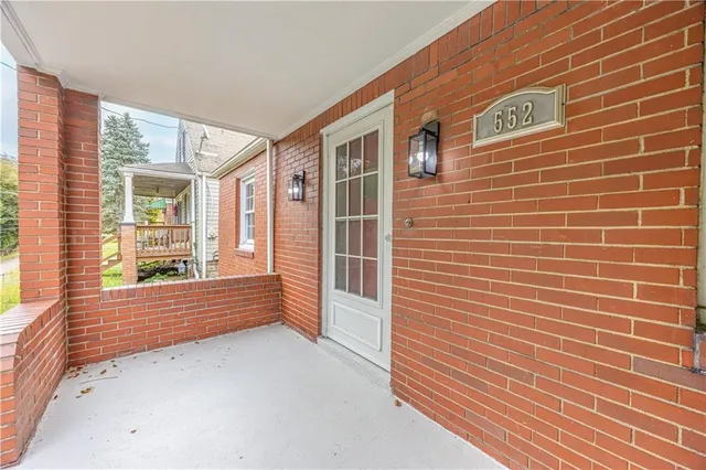 $1,850 | 552 Stephens Street, Ambridge, PA 15003