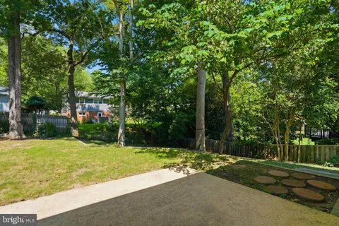 $824,900 | 8410 Bound Brook Lane, Alexandria, VA 22309