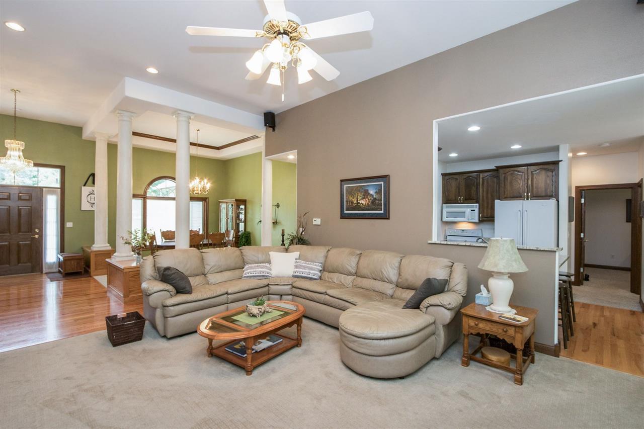 1477 Seneca Road Northwest Swisher, IA 52338 - Photo 8 of 42 Gallery Image 8