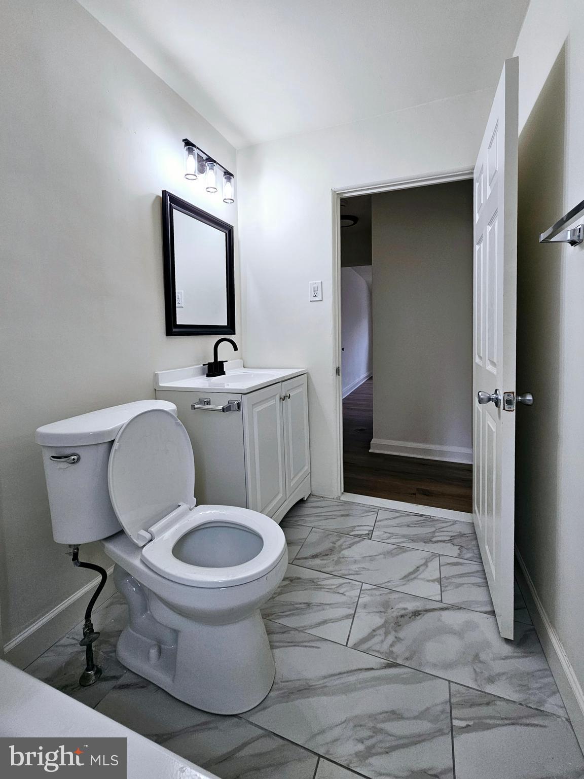 1608 Mussula Road Baltimore, MD 21286 - Photo 17 of 33