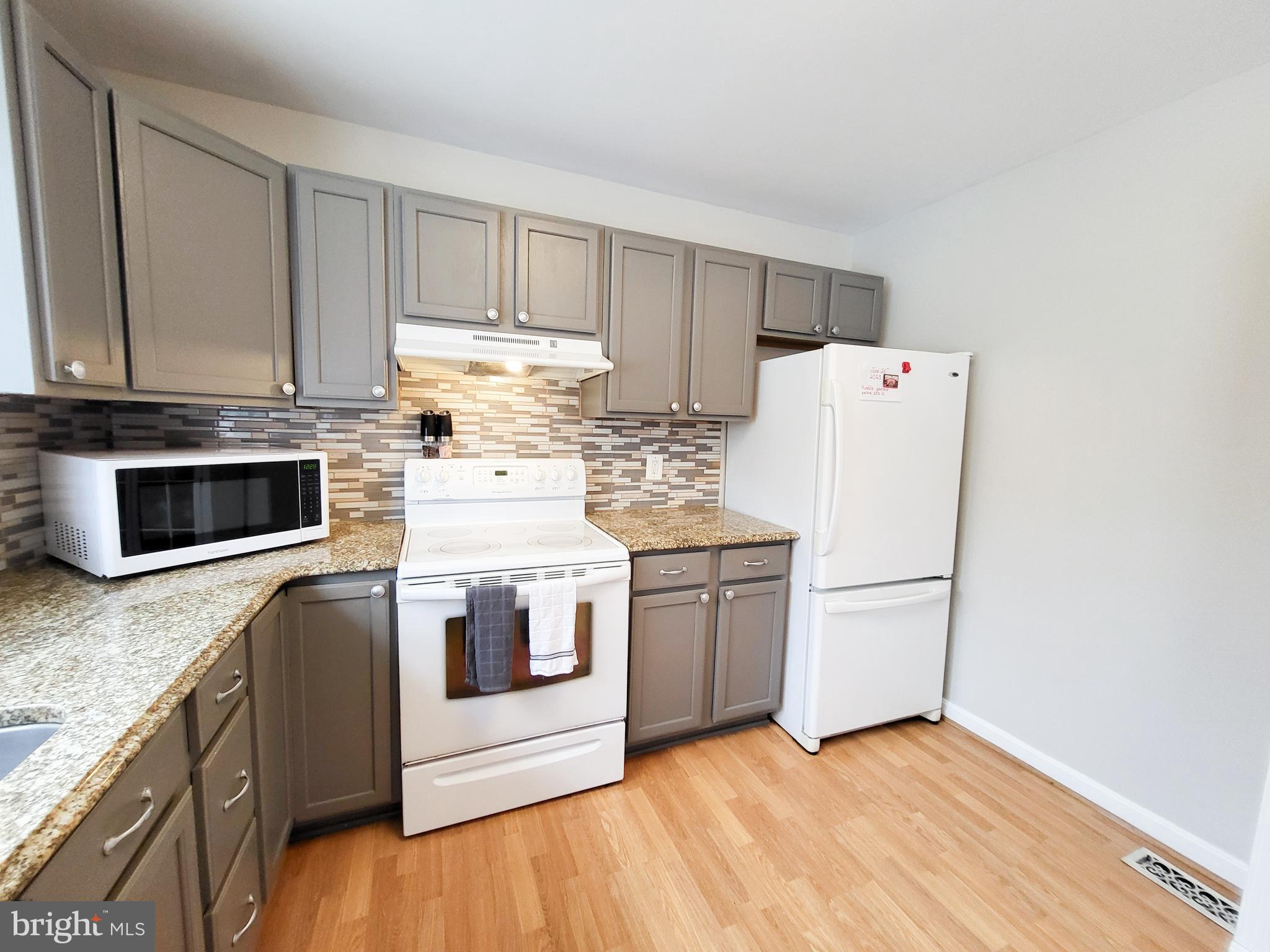 708 Tyler Point Road Deale, MD 20751 - Photo 6 of 24