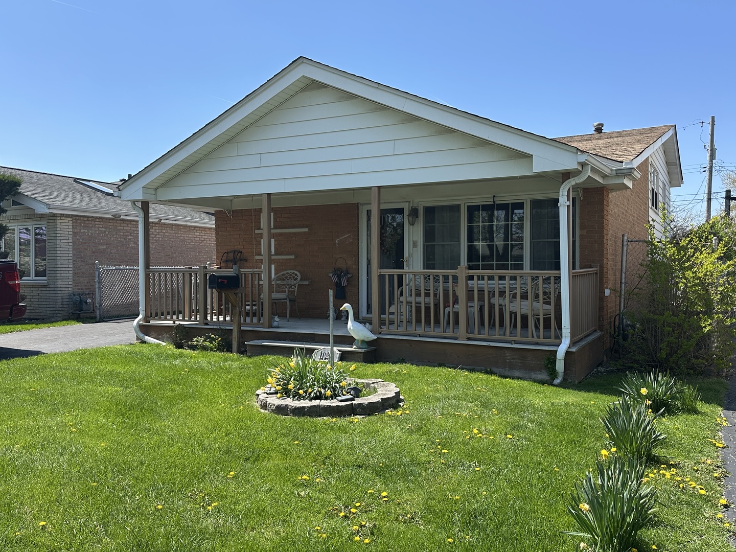 11024 Mason Avenue Chicago Ridge, IL 60415 - Photo 1 of 14 Gallery Image 1