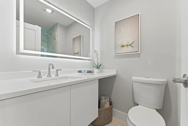 $279,900 | 813 East Carriage Lane, Unit 5, Palatine, IL 60074