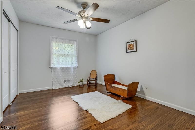 9 Wehrli Road Long Valley, NJ 07853 - Photo 11 of 40