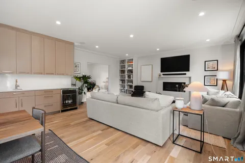 $3,100,000 | 36 Bauer Place Ext, Westport, CT 06880